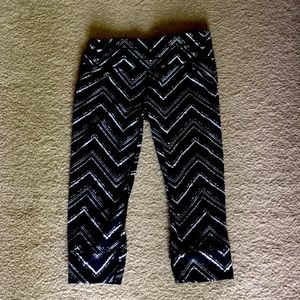 Athleta crop yoga pants